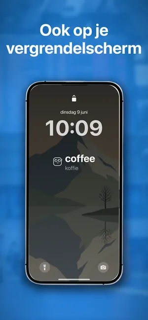 Een iPhone-vergrendelscherm met een woordenschatwidget onder de klok, met coffee en de vertaling koffie
